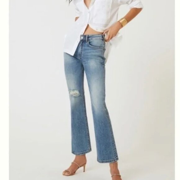 Anthropologie Pilcro Yaya Kick Flare Medium Vintage Wash Jeans sz 28P - Picture 3 of 14